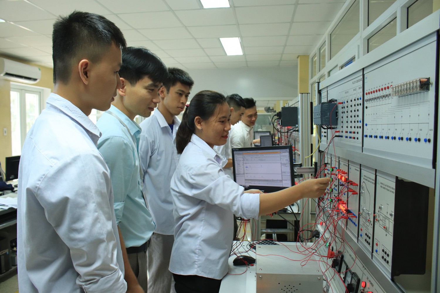 Ngành Công nghệ Kỹ thuật Điện, Điện tử